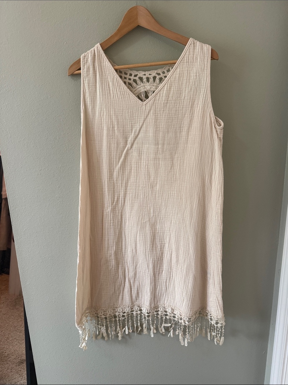 SHEIN Cream V-Neck Tassel Hem Sleeveless Dress